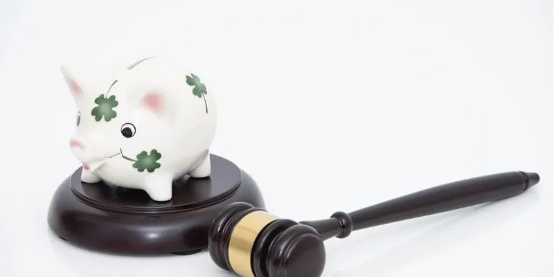 Miễn trừ trách nhiệm đối khi hội viên gian lận, vi phạm luật